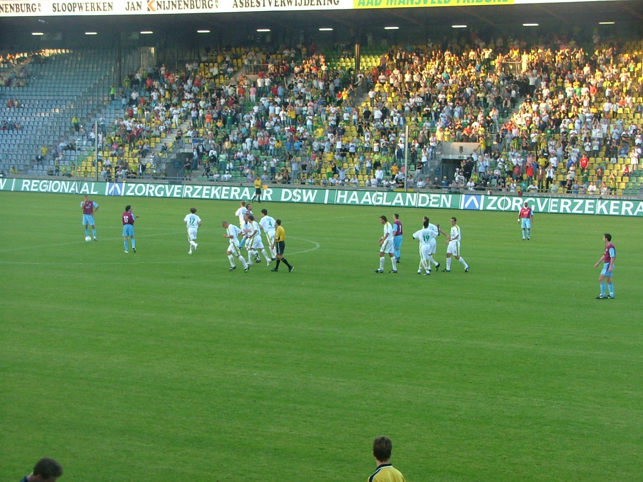 Oefenwedstriijd ado den haag Westham United